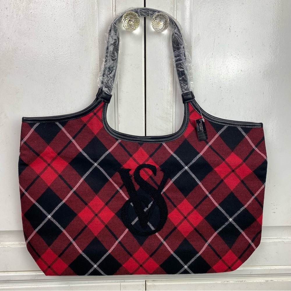 Victoria’s Secret 2023 Plaid Holiday Tote